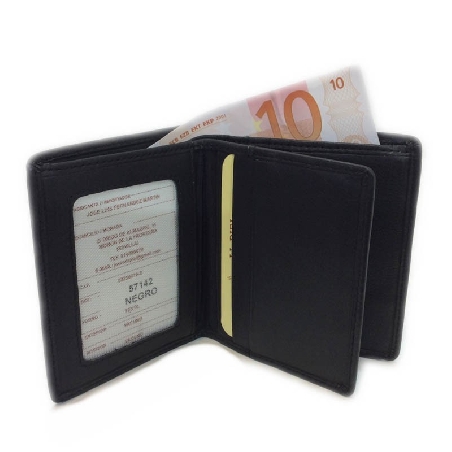 Cartera de Piel Mediana Multitarjeta Classic en Negra