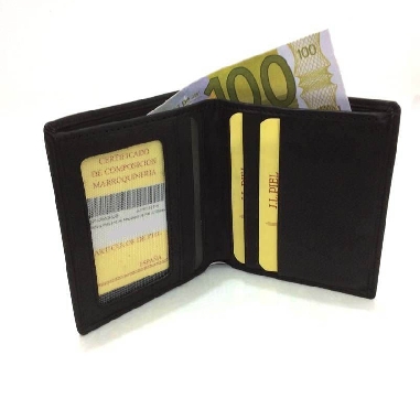 Billetera mediana sin Monedero de Piel JL Classic en Negro