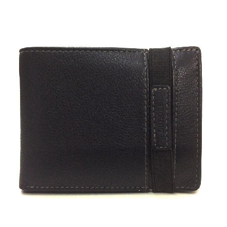 Americana de Piel con Monedero con Goma en color Negro