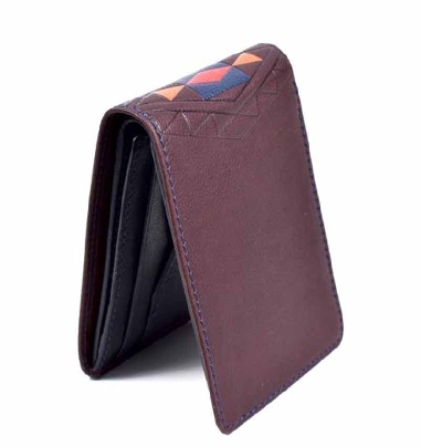 Americana hombre de Piel Etnica color Marron Bellido