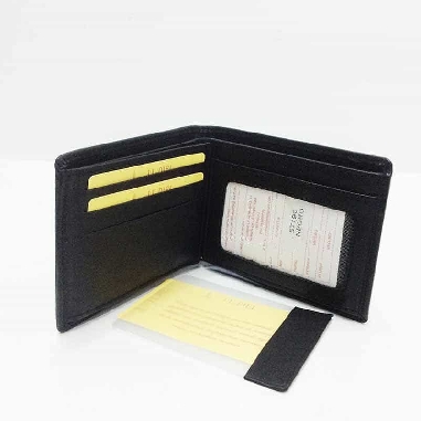 Americana multi-tarjeta de Piel JL Classic en color Negro