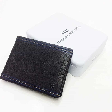 Americana para hombre en Piel Flor Negra Bellido