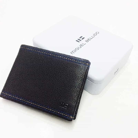 Americana para hombre en Piel Flor Negra Bellido
