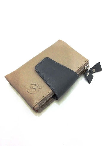 Mini Billetero de Piel Suave Belmonte color Taupe