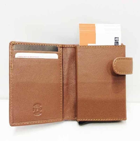 Tarjetero Scrid Rfid Billetero en Piel JL color Cuero