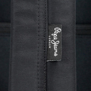Maletin para el portátil de Pepe Jeans Sail Up Negro