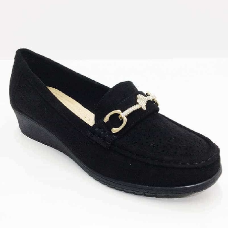 Mocasin con cuña Negro para mujer con cadena