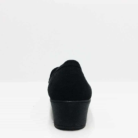 Mocasin con cuña Negro para mujer con cadena