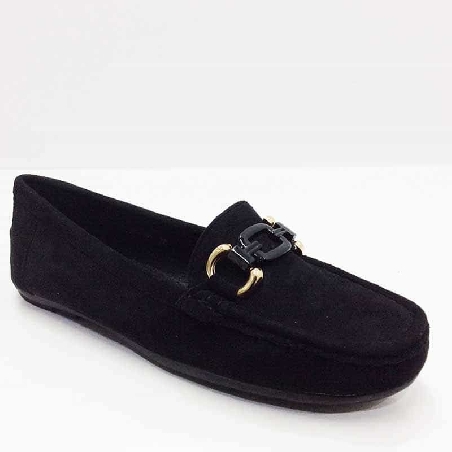 Mocasin Negro para mujer con cadena