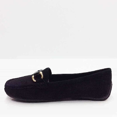 Mocasin Negro para mujer con cadena
