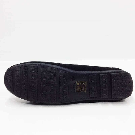 Mocasin Negro para mujer con cadena