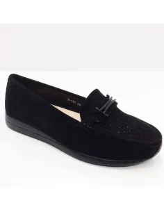 Mocasin Negro para Mujer con cuña baja acabado picado