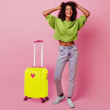 Maleta para Cabina Pistacho de Agatha Ruiz de la Prada Iconic