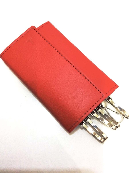 Llavero de JL Piel con Seis Ganchos en color Coral