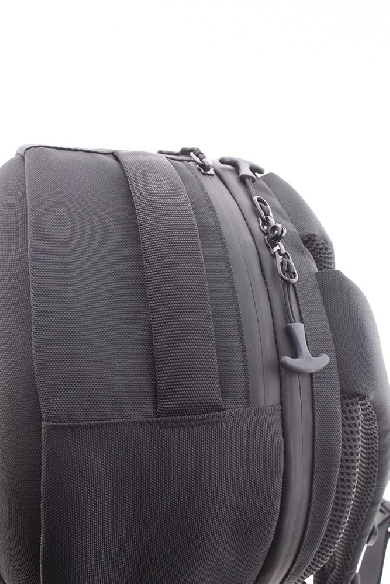 Mochila Antirrobo M Vogart Defender