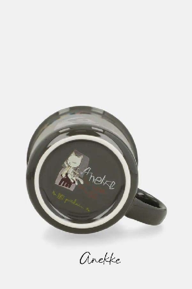 Taza Amphora de Anekke Muse