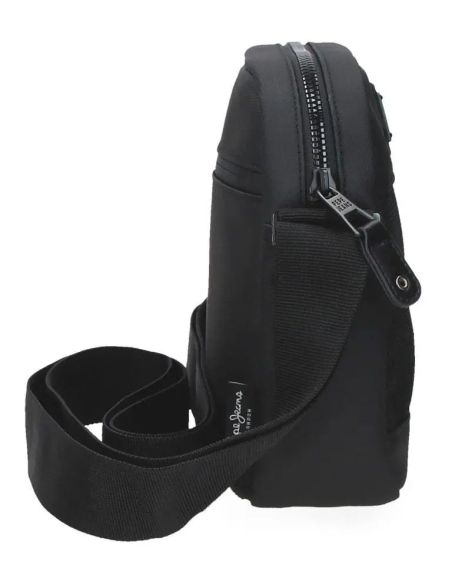 Bolso para hombre Pepe Jeans Durham tamaño pequeño visto de lado