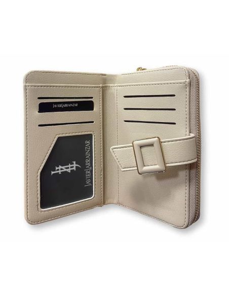 Cartera para Mujer de Javier Larrainzar con adorno hebilla beig abierta