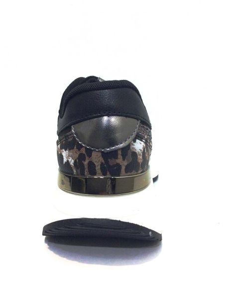 Deportivas para mujer de vestir en Negras