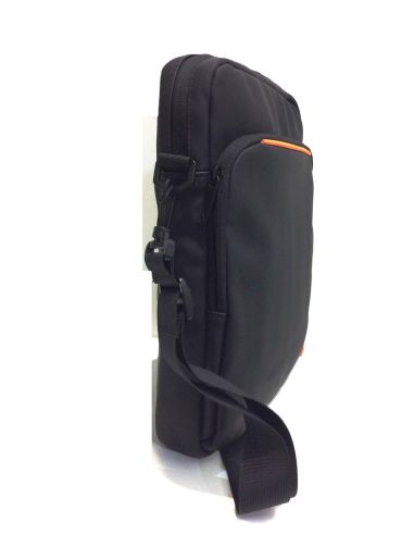 Bolso hombre Ipad Don Algodon en Negro con Naranja